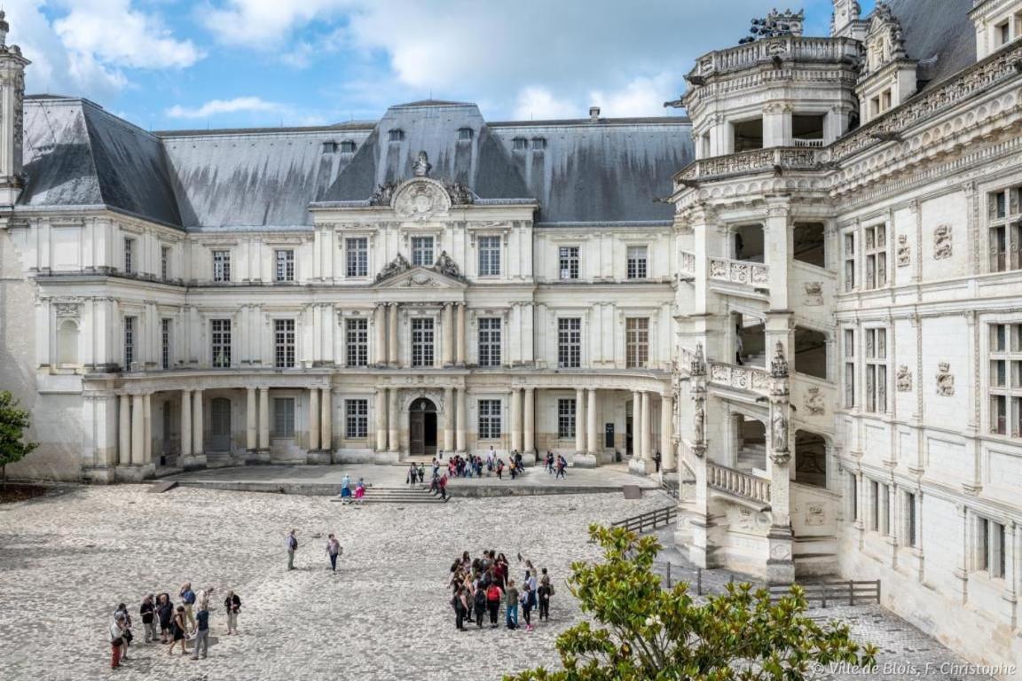 La Casa D'Olianna - Jolie Maison / Jeux / Grand Jardin Villeny Exteriör bild