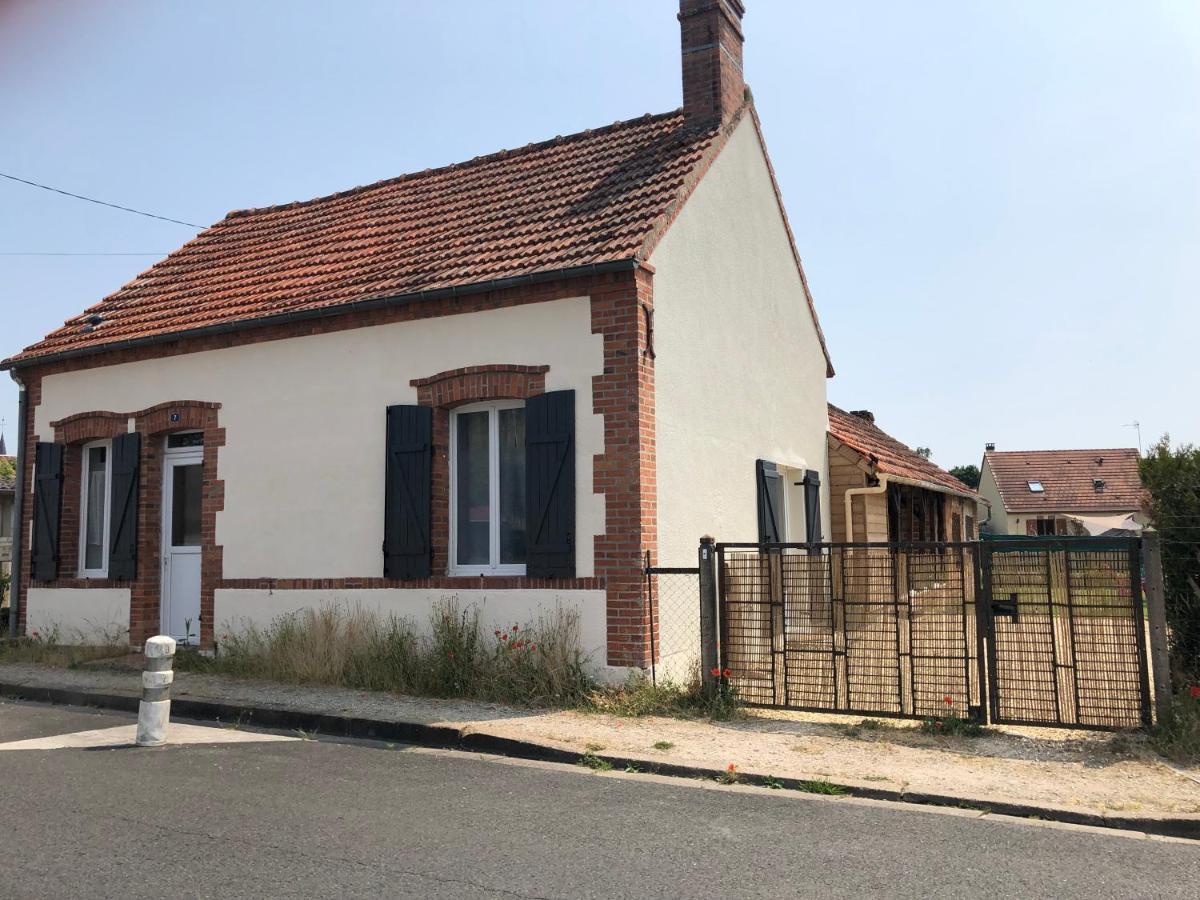 La Casa D'Olianna - Jolie Maison / Jeux / Grand Jardin Villeny Exteriör bild