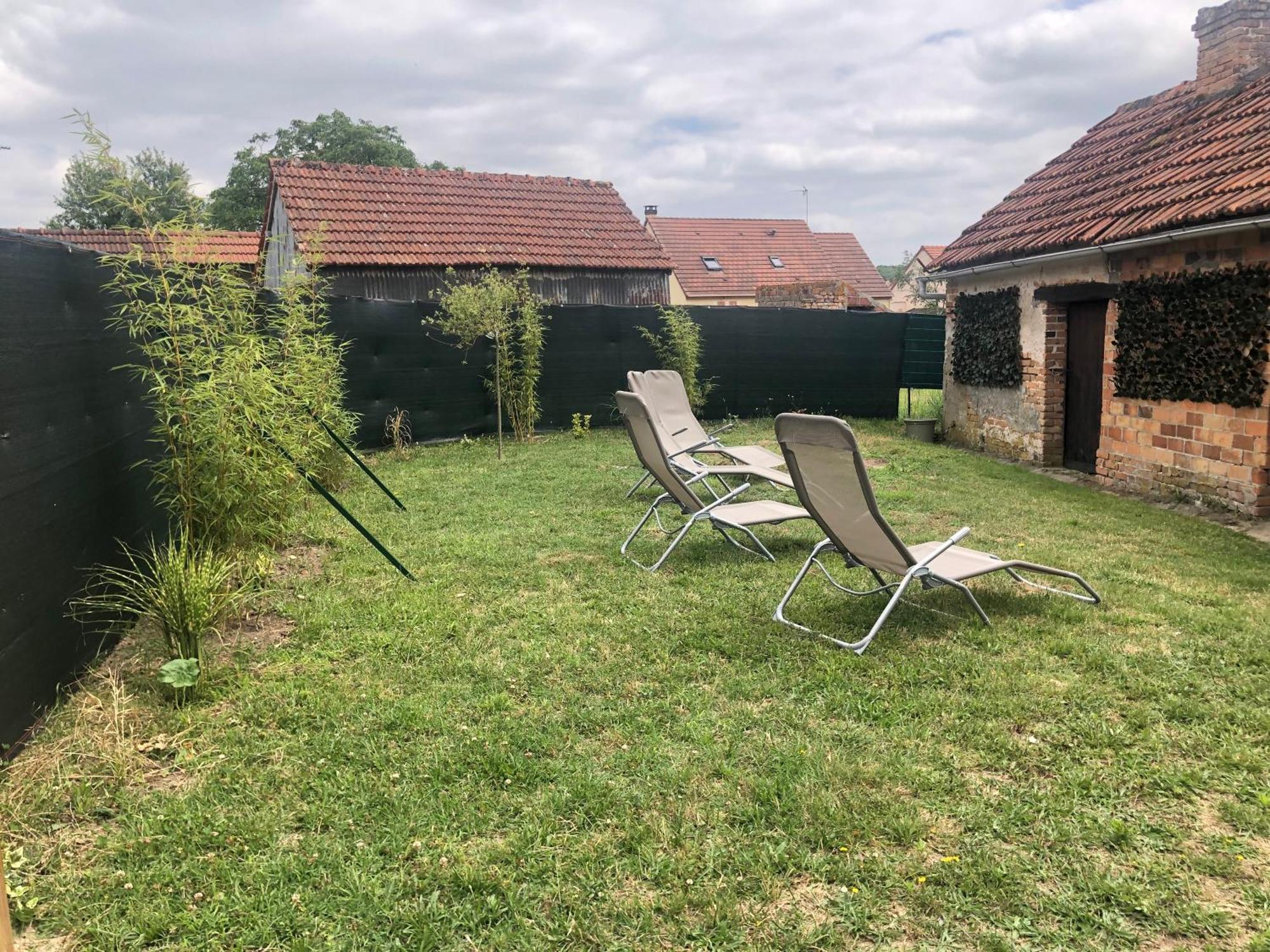 La Casa D'Olianna - Jolie Maison / Jeux / Grand Jardin Villeny Exteriör bild